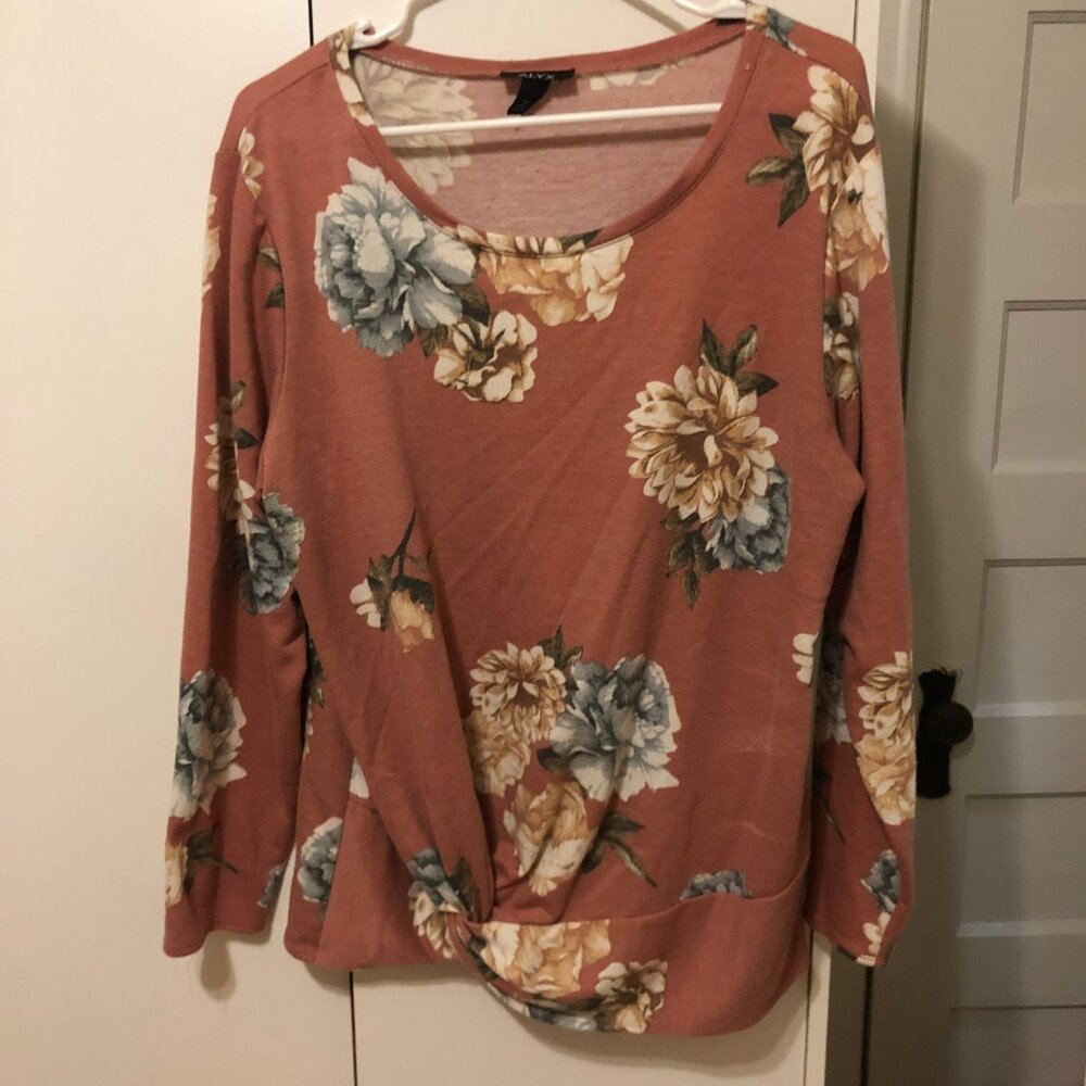 Pink Floral Long-Sleeve Casual/Business Casual Tee 0X Alyx